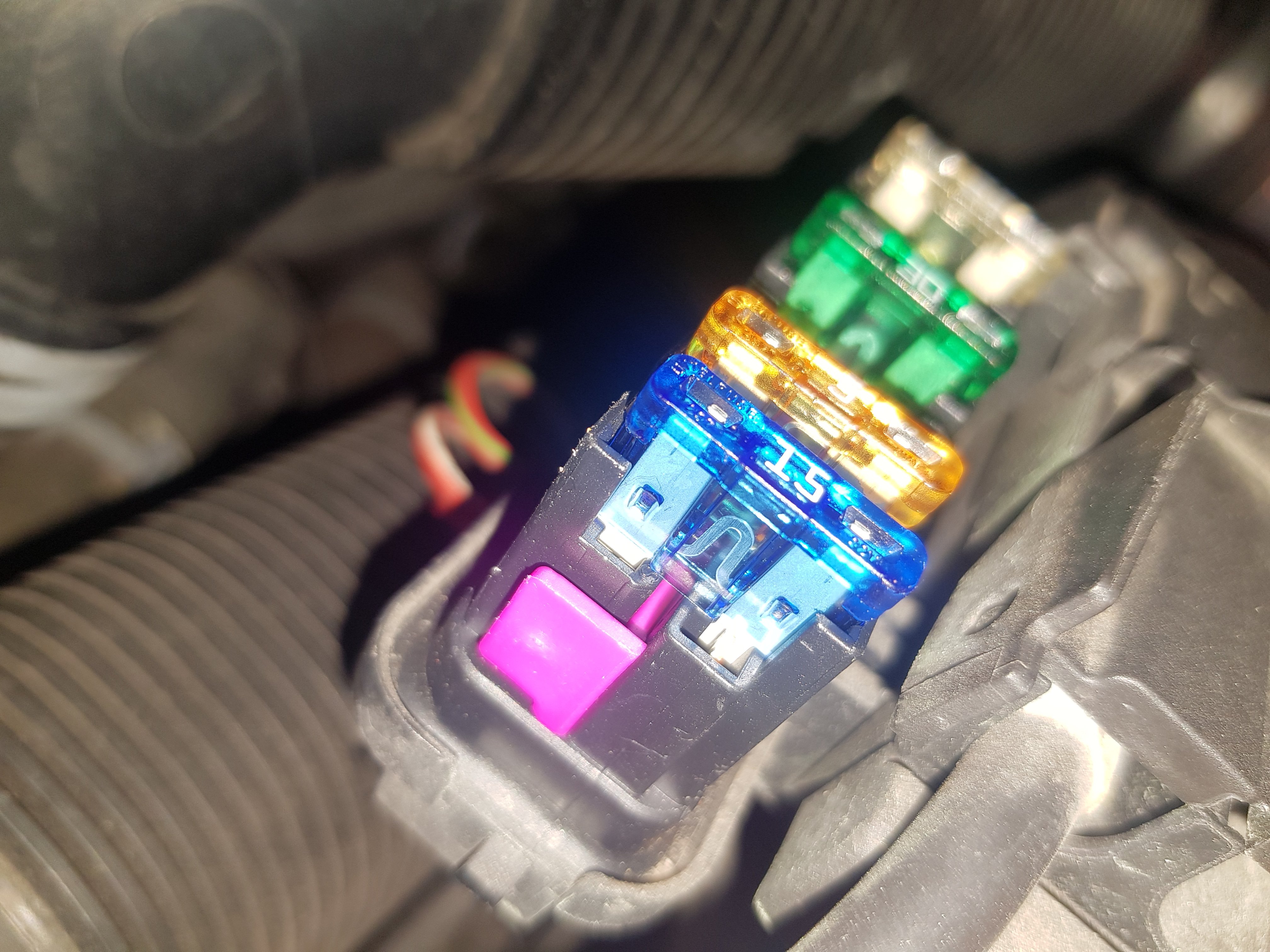 BATTERY FLASHING ON IDLE