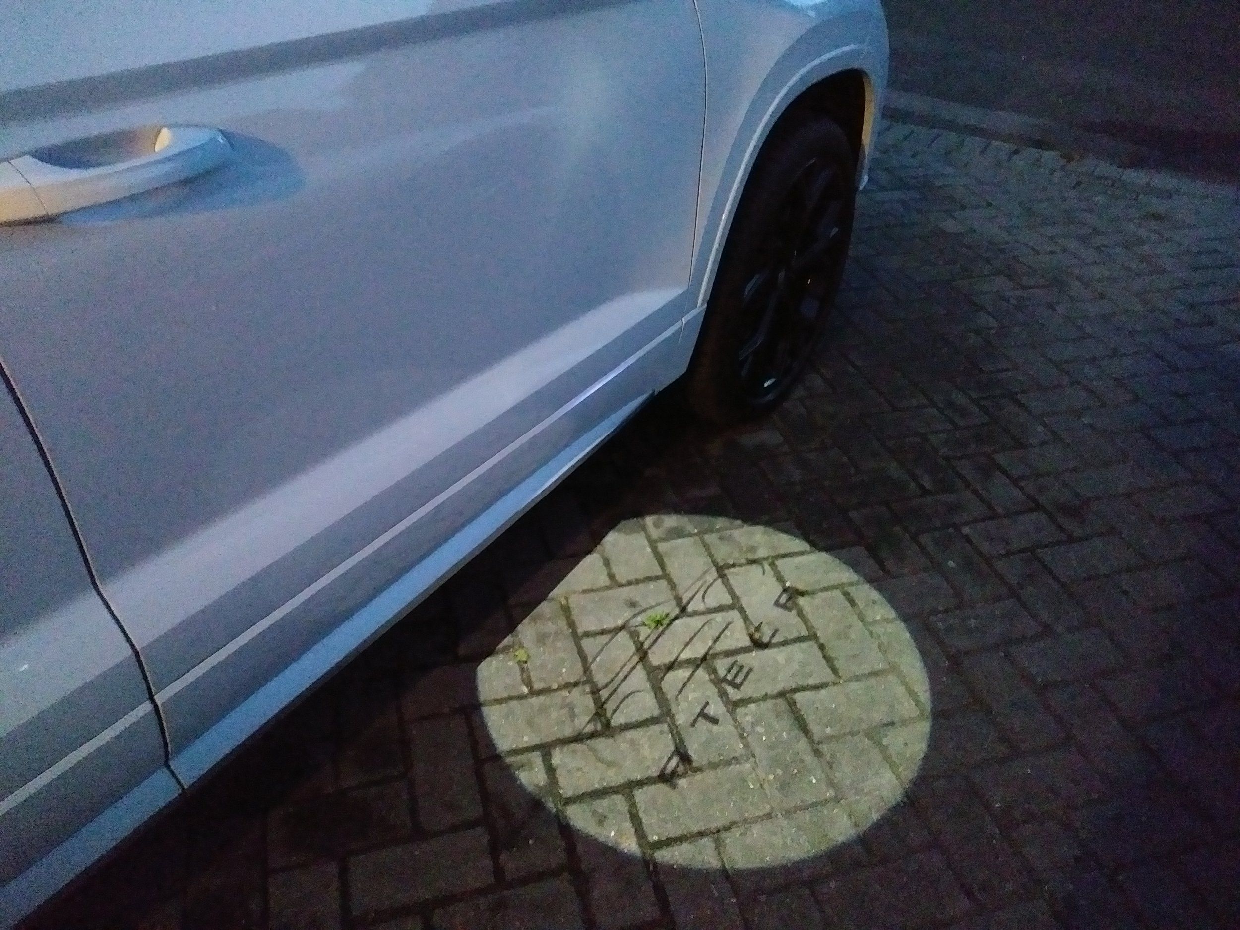 Puddle Lights SEATCUPRA.NET