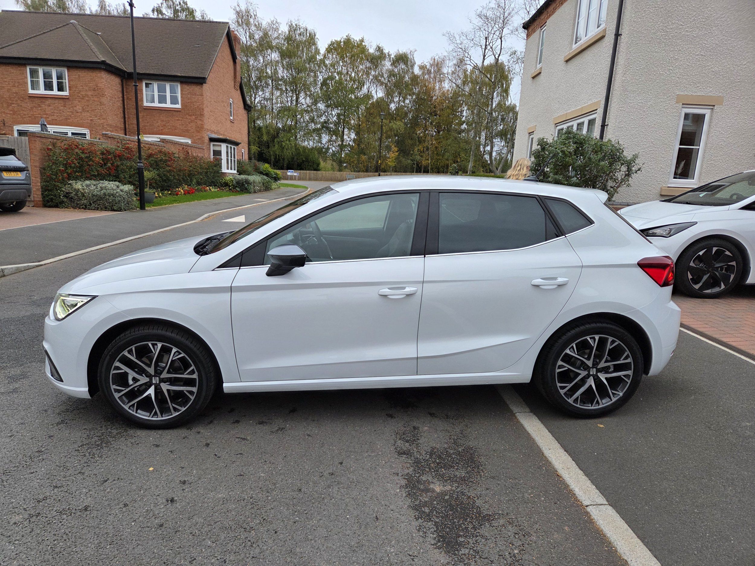 20251026_160811.jpg 20251026_160811.jpg