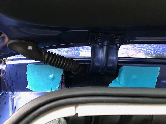 boot hinge cover temp seal.jpg