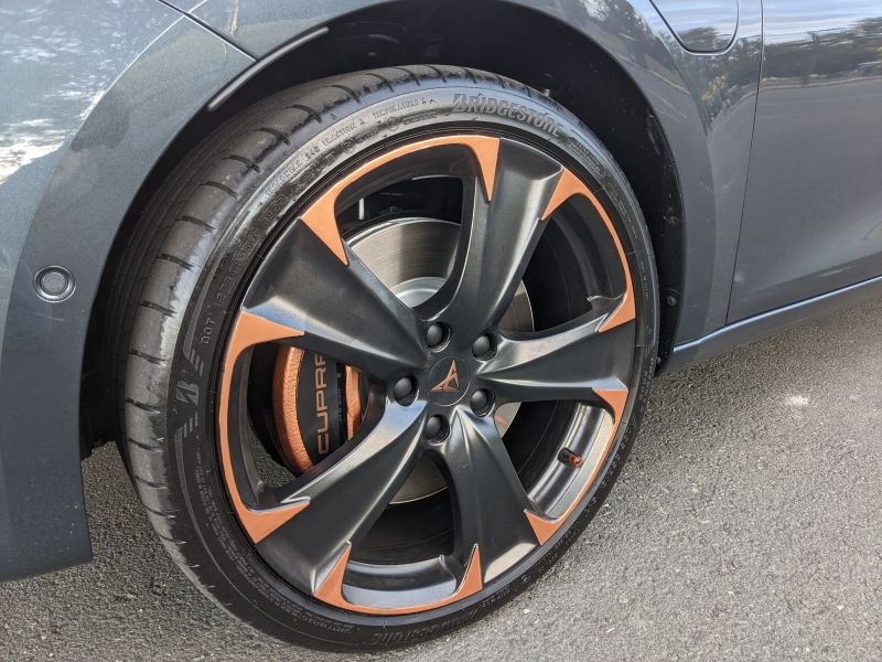 Cupra 6.jpg
