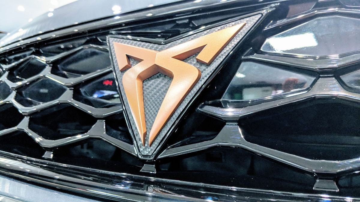 cupra-badge-front-cupra-ateca.jpg