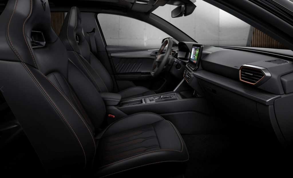 CUPRA-LEON-ST-INTERIOR-1024x623.jpg