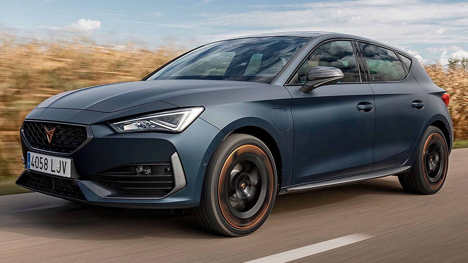 Cupra_Leon_Fahrt_2020_16zu9-f69707173eaf1f36.jpg