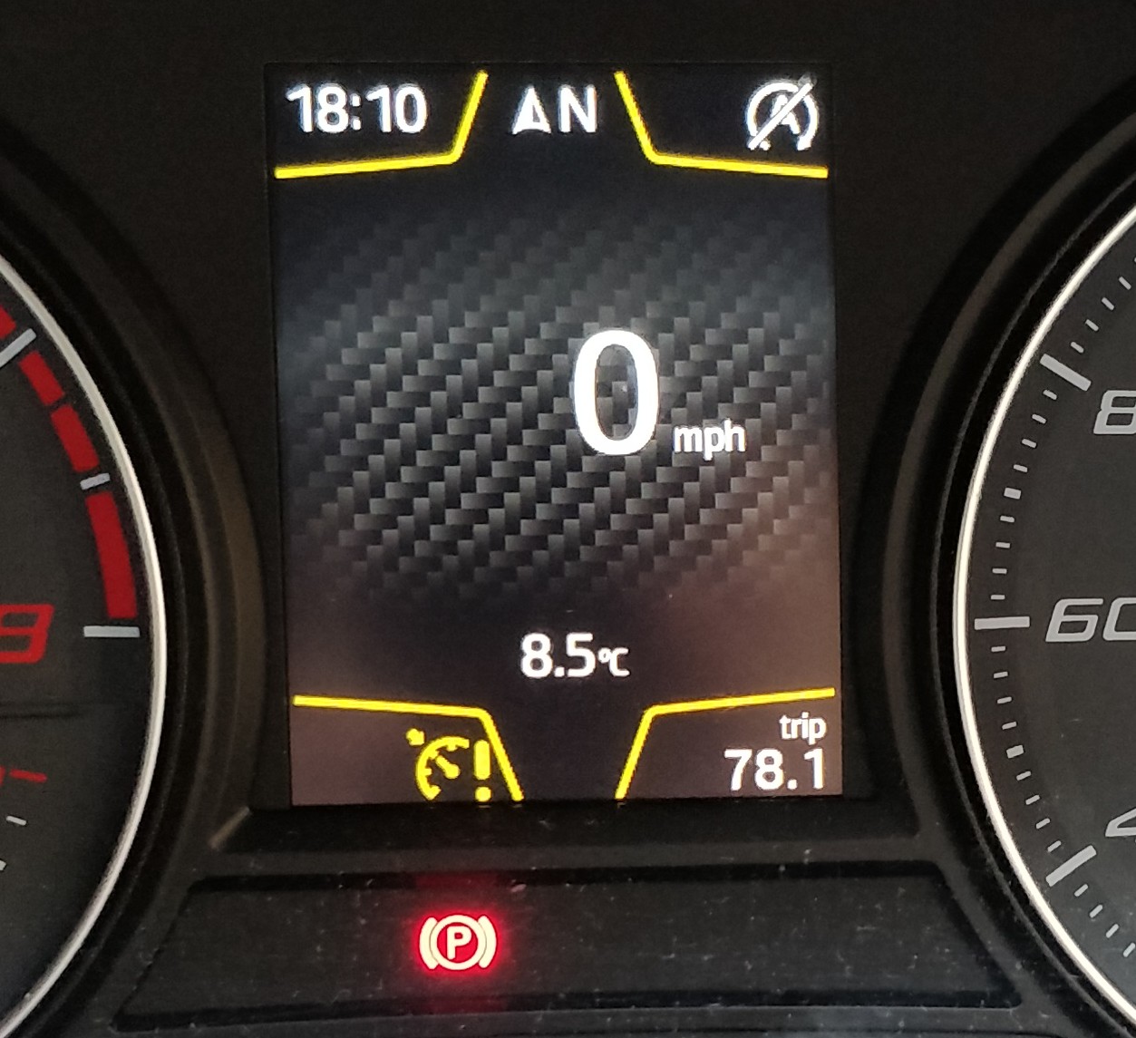 Warning sign on cruise control (Cupra 280)