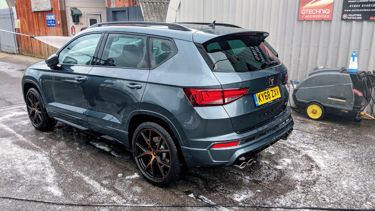 jet-wash-cupra-ateca.jpg