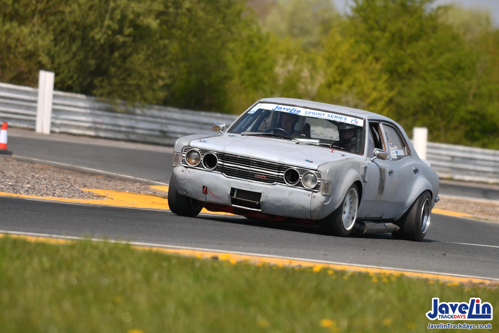 mk3 cortina copy.jpg