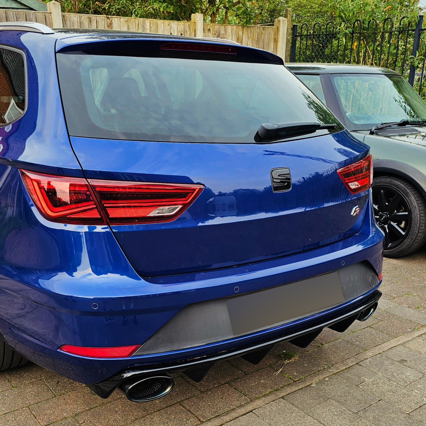 New Exhaust and Diffuser No Plate.jpg