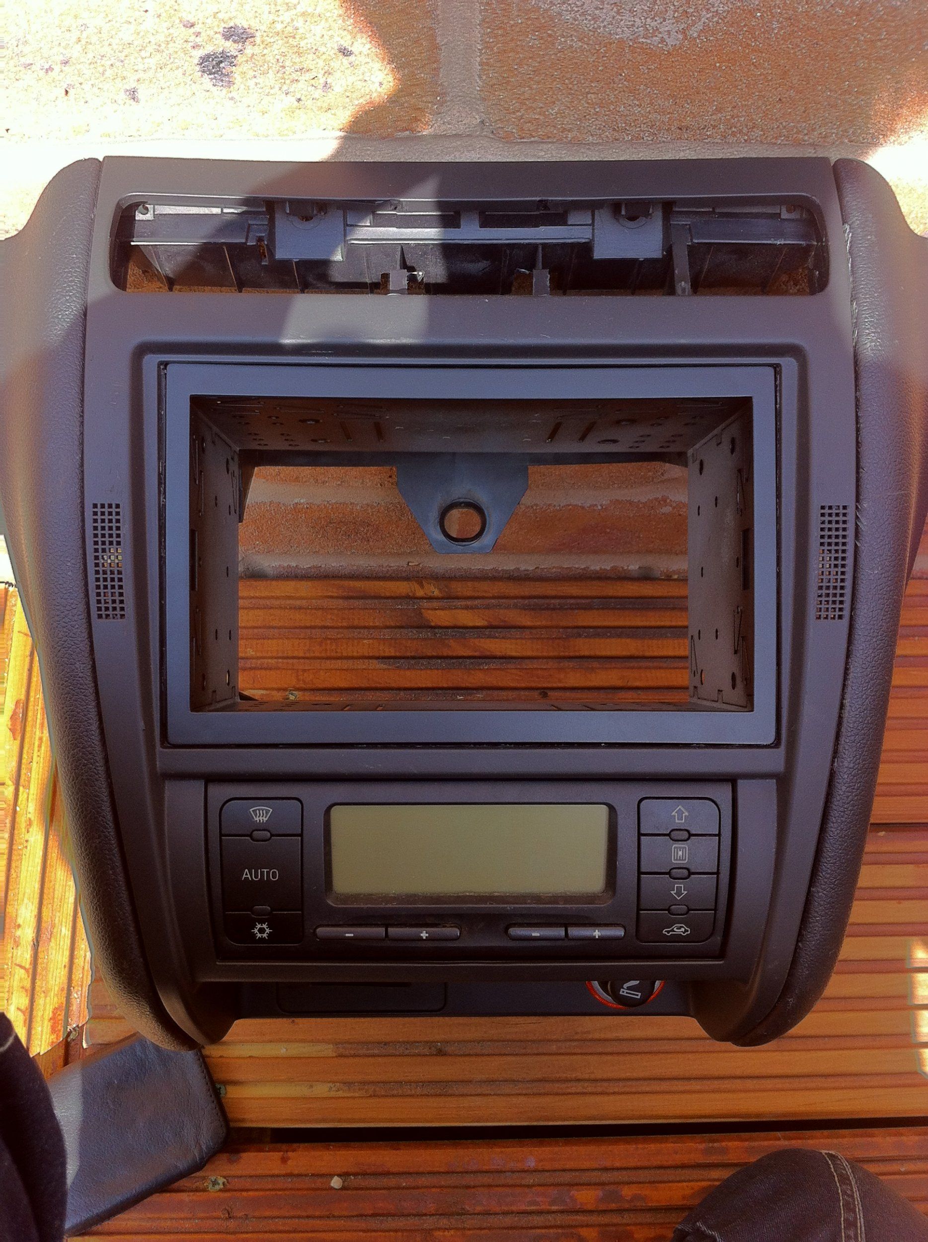 Photo 30-05-2012 10 28 38 AM.jpg