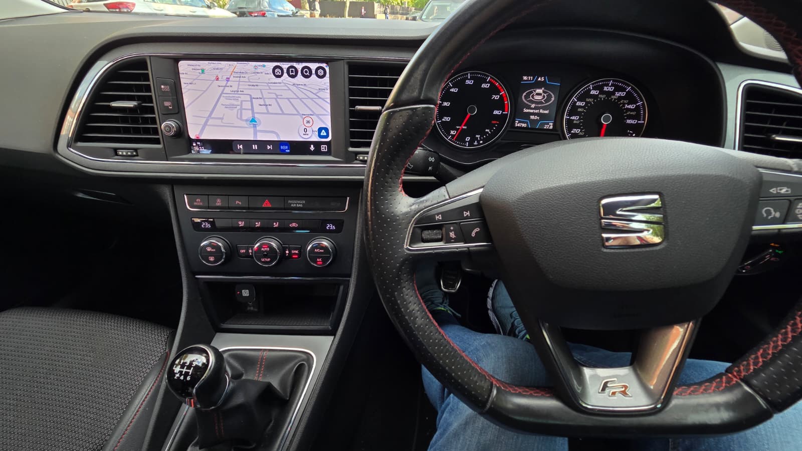 WhatsApp Image 2025-09-25 at 16.40.31.jpeg WhatsApp Image 2025-09-25 at 16.40.31.jpeg