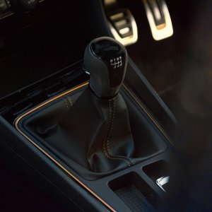 Alcantara Shifter