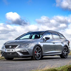 SEAT_Leon_CUPRA_ST_Carbon_Edition--30806.jpg