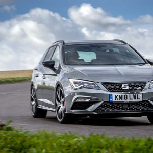 SEAT_Leon_CUPRA_ST_Carbon_Edition--30812.jpg