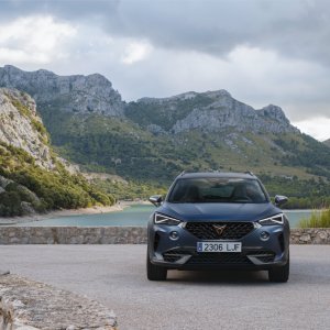 CUPRA-Formentor-Dynamic_03_HQ.jpg