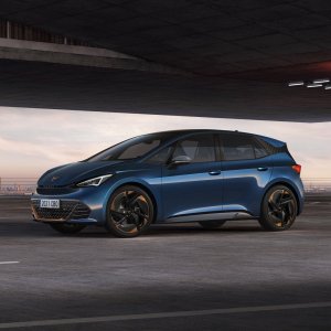 CUPRA-Born_01_HQ.jpg