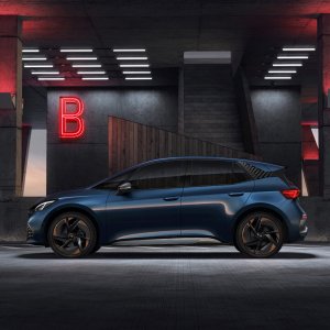 CUPRA-Born_03_HQ.jpg