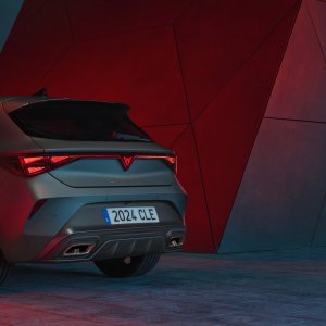 CUPRA_Leon_07.jpg