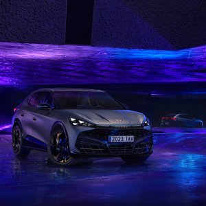 CUPRA-Tavascan_01_HQ.jpg