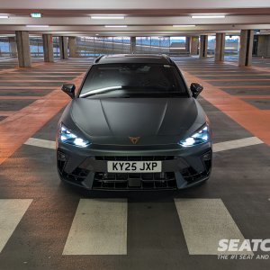 1 - CUPRA Leon Estate VZ3 4Drive - Front.jpg