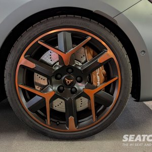 25 - CUPRA Leon Estate VZ3 4Drive - Brakes.jpg