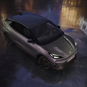 04_CUPRA Raval Plasma.jpg