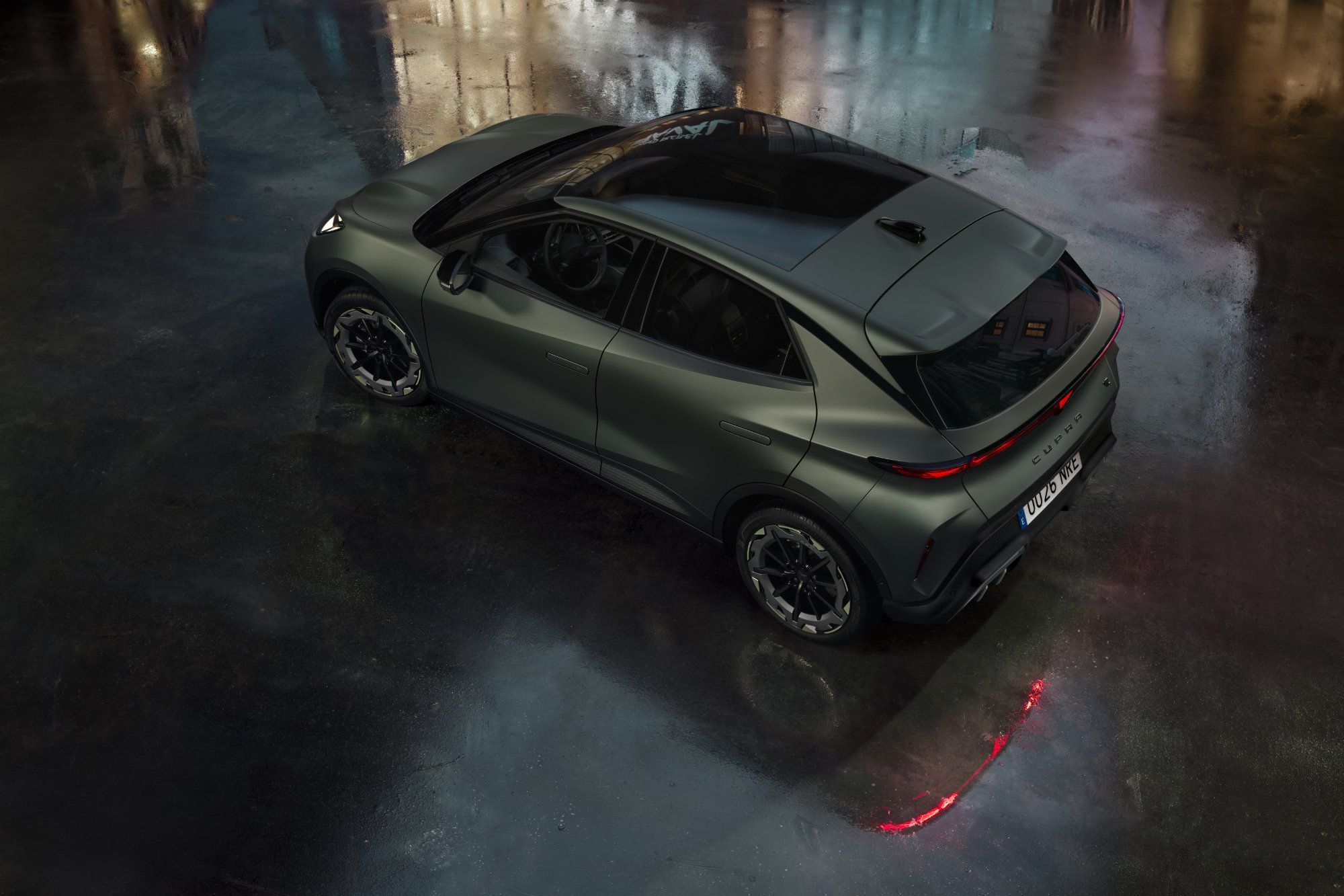 03_CUPRA Raval Manganese Matt.jpg