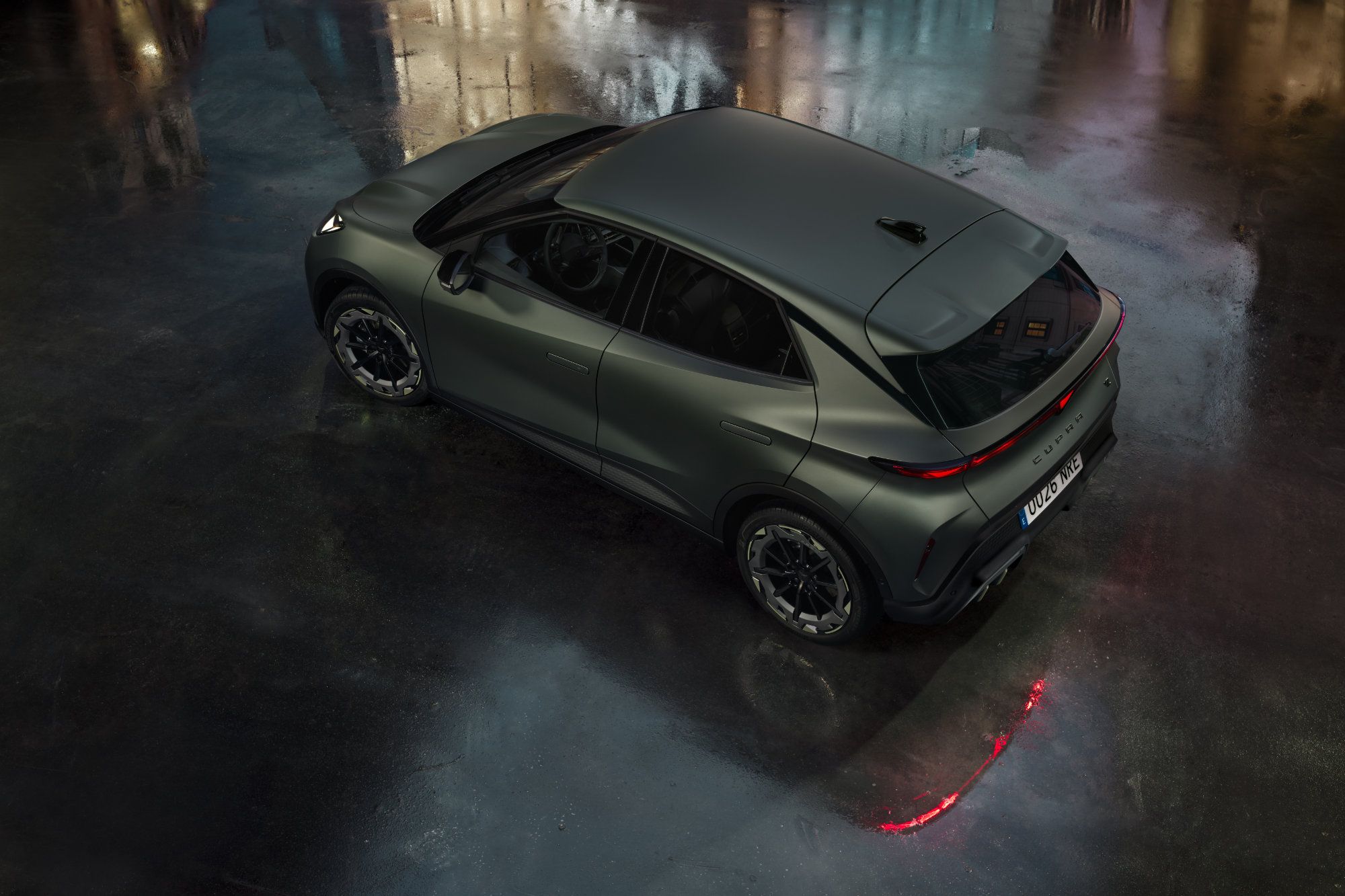 04_CUPRA Raval Manganese Matt.jpg