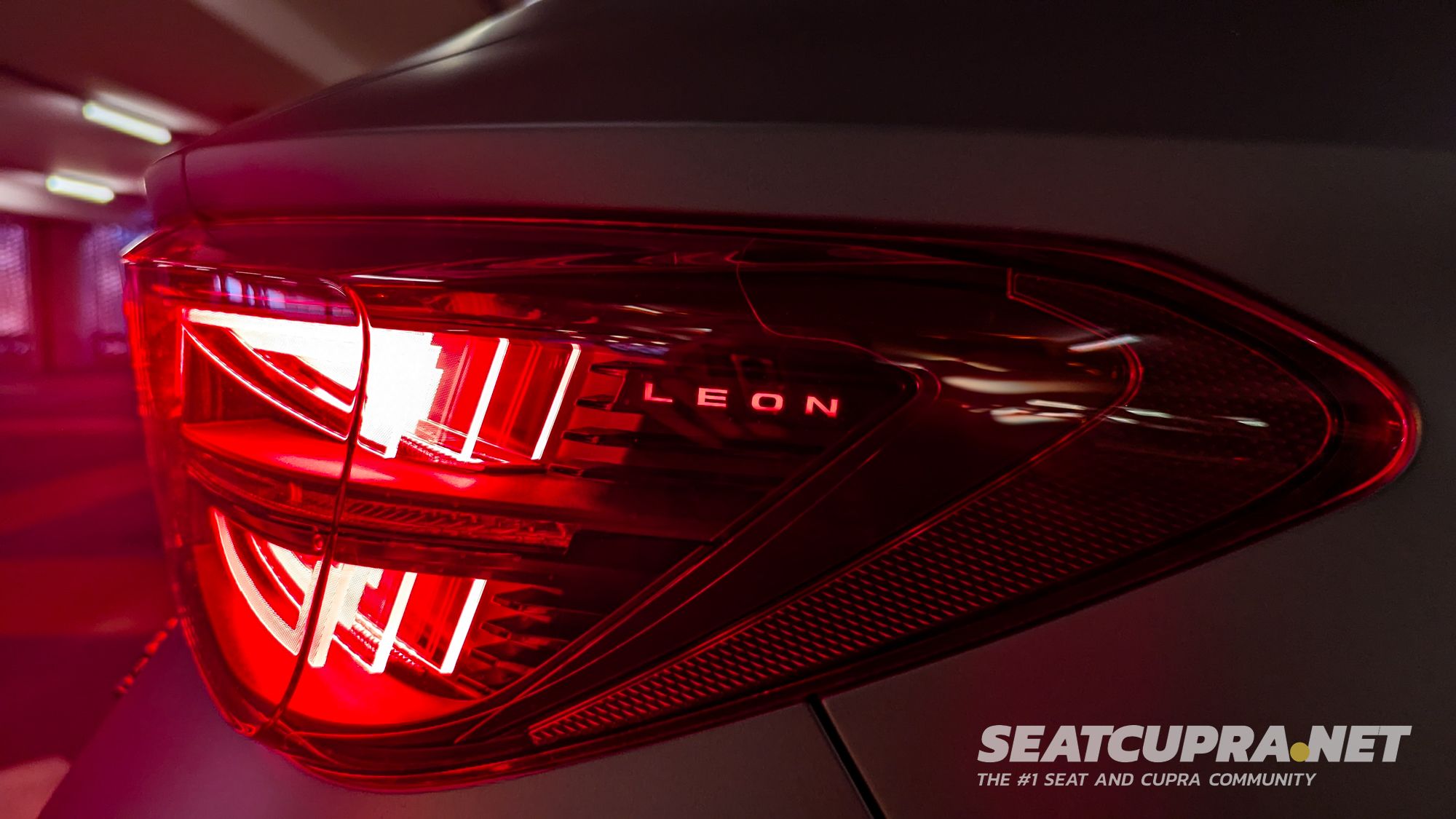 11 - CUPRA Leon Estate VZ3 4Drive - Rear LED.jpg