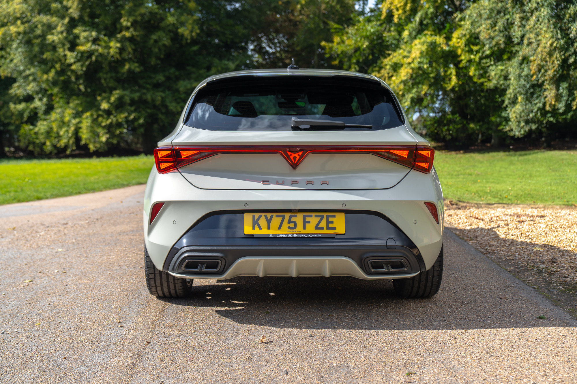 CUPRA Leon Shadow Edition exterior rear.jpg