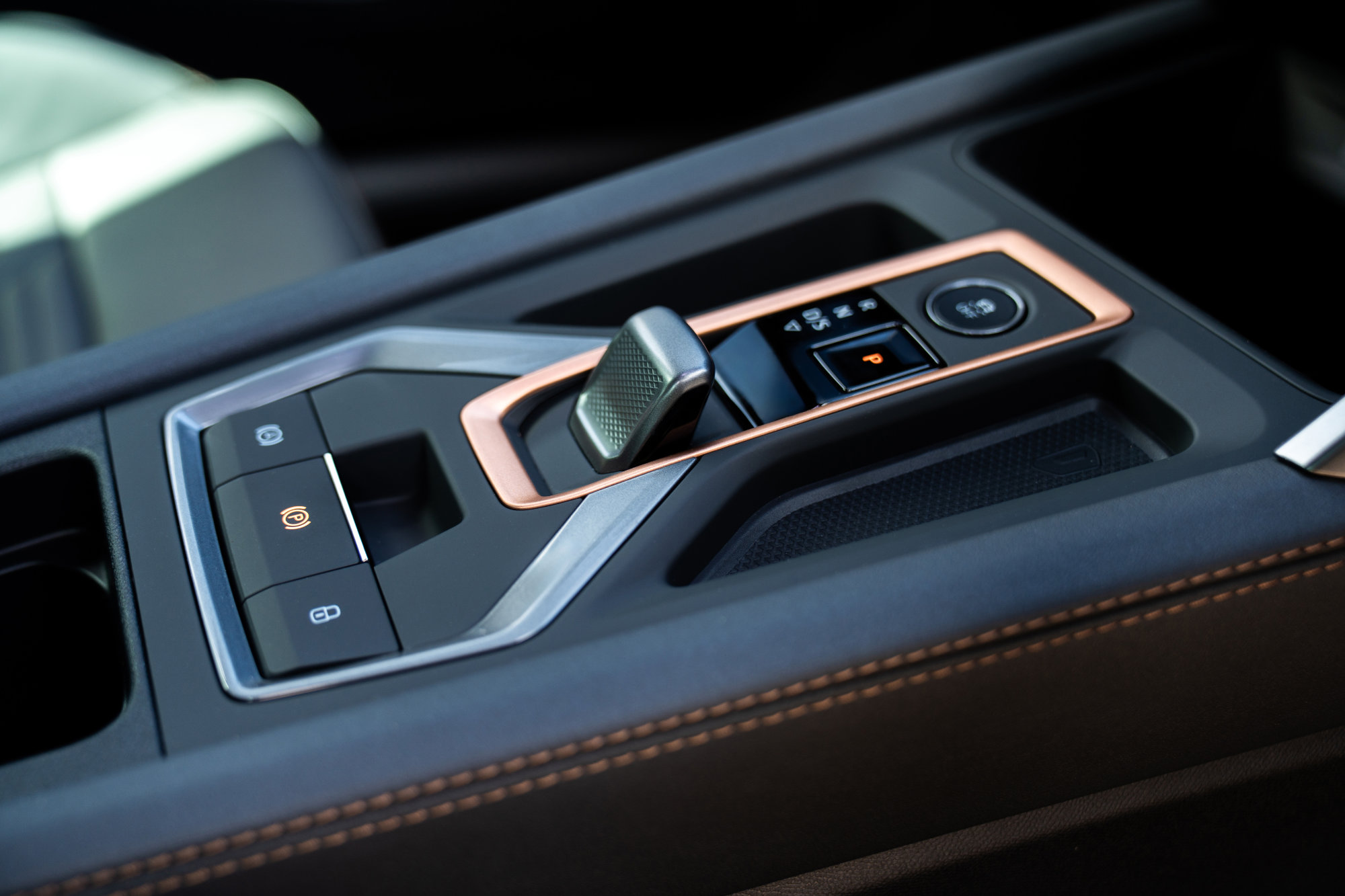 CUPRA Leon Shadow Edition Interior 3.jpg