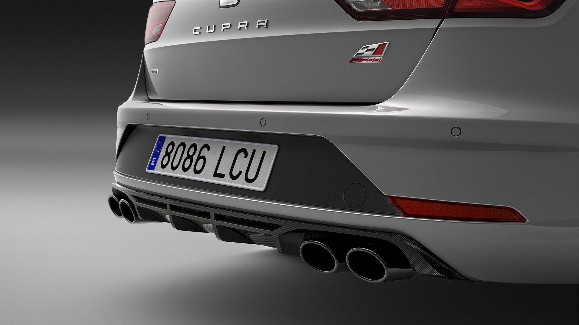 Limited-run_Leon_ST_CUPRA_Carbon_Edition--30596.jpg