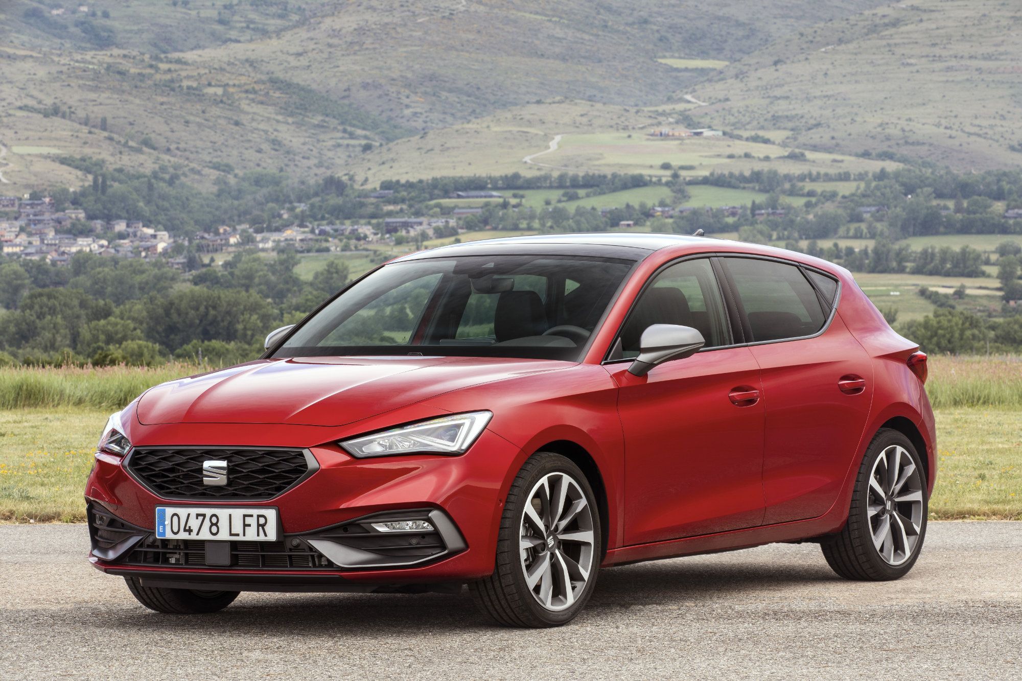 MK4 SEAT Leon FR Desire Red