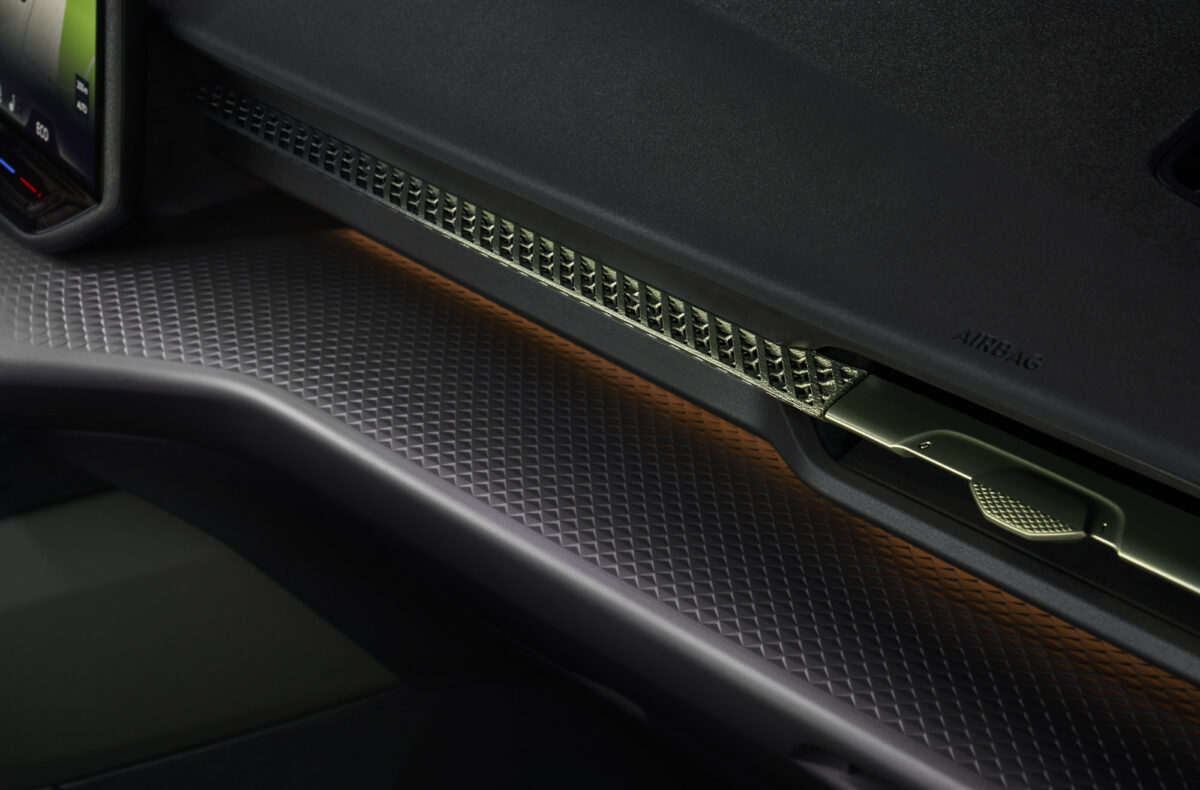 CUPRA Raval VZ Extreme Manganese Matt interior light detail