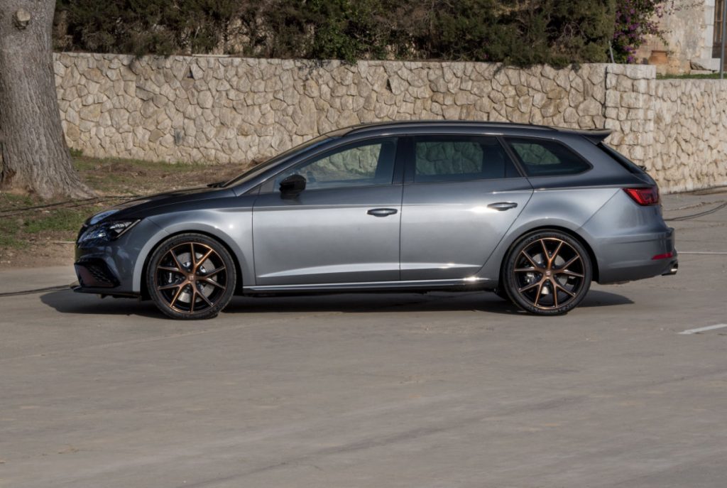 CUPRA-R-ST-1024x687.jpg