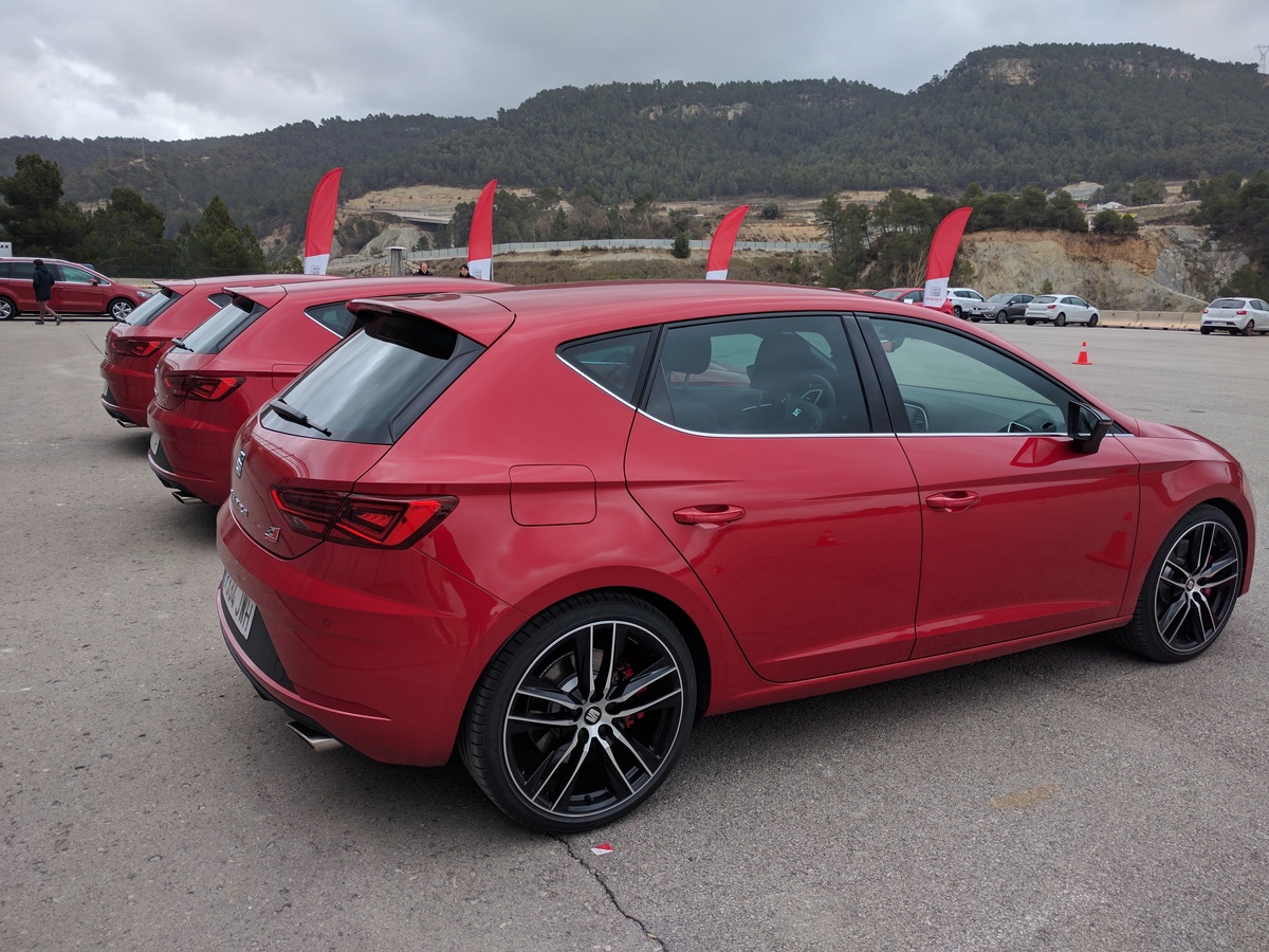 LEON-CUPRA-300-Ready-for-testing.jpg