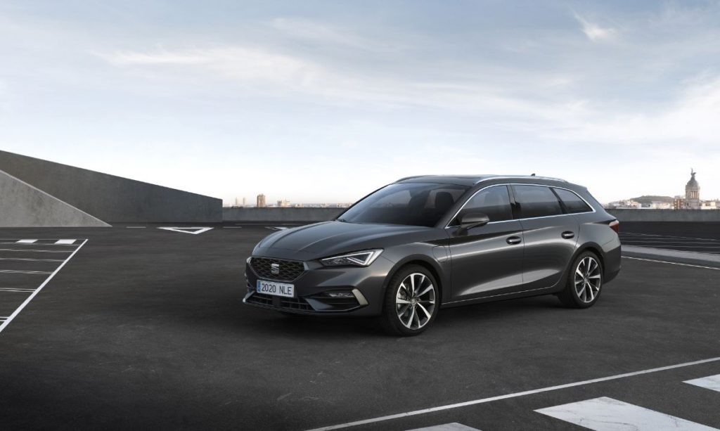 New SEAT Leon Sportstourer FR PHEV Magnetich