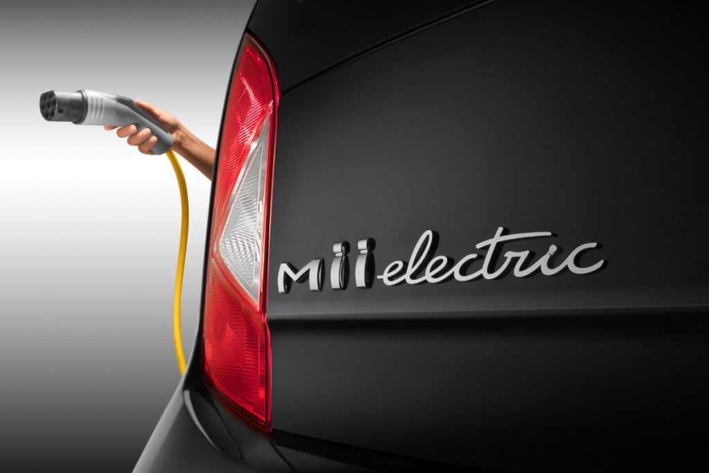SEAT_recharges_city_driving_with_the_Mii_electric-32026-1024x683.jpg