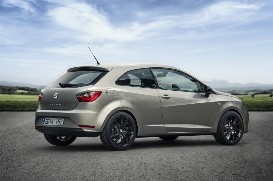SEAT celebrates the 30th anniversary of the Ibiza with a special edition 